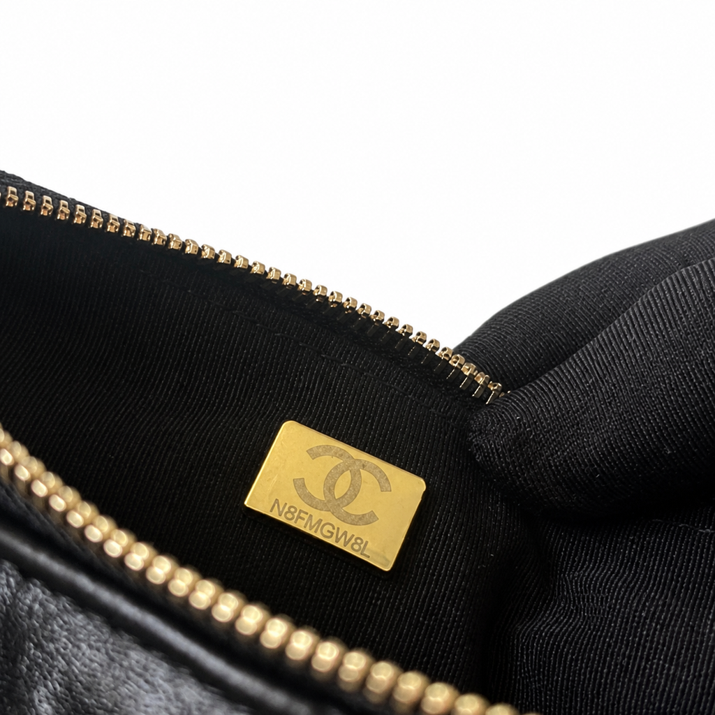 Chanel Black Quilted Chain Shoulder Bag