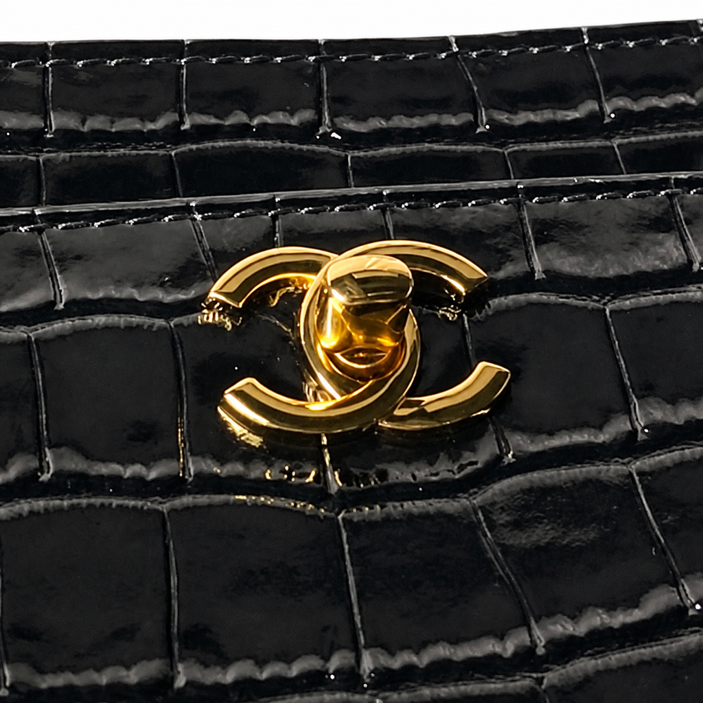 Chanel Quilted Leather Chain Shoulder Bag